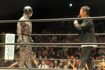 【ドラゴンゲート】シュン・スカイウォーカーと宮根誠司アナの遺恨が再燃！第2弾「THE GATE of MIYANE」が後楽園で開催へ