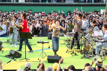 ＜ライブレポート＞スタレビ／馬場俊英／岸谷 香／藤巻亮太が【風ハミ】で歌い紡いだＫＡＮのエンタメスピリッツ