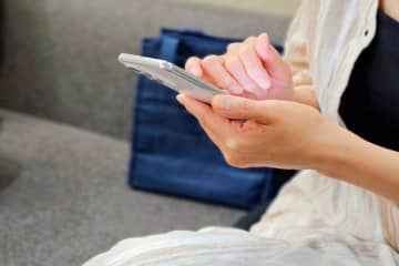 スマホ代が「毎月7000円以上」かかって負担が大きいです。「格安スマホ」に乗り換えるといくらくらいの節約になりますか？