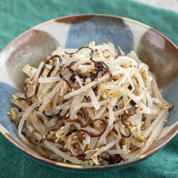 【もやしが秒でなくなるナムル】「想像以上のうまさにびっくり」冷蔵庫にあるもので即完成！シンプルだけどハマる簡単レシピ