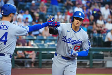 大谷翔平が決勝12号＆3安打4打点　9回3点差から大逆転勝ち…地区首位を死守