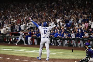 MLB公式も興奮！大谷翔平の決勝弾にSNS投稿連発「まさに映画館」「バットフリップをあらゆる角度から」