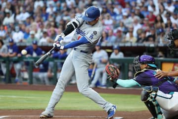 大谷翔平がMLB本塁打ランクトップに浮上！ 衝撃の９回勝ち越し12号３ランにLA記者は確信「スーパースターは、またしても“MVP級のシーズン”を送る」