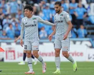 「やりたい事が何も見えなかった」「ミスが多すぎる」降格圏の横浜FCに０－１敗戦。３連敗＆６戦未勝利の福岡にファン落胆「この負けは痛い」