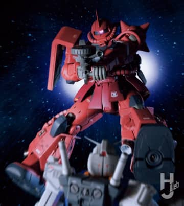 「HG シャア専用高機動型ザクII」を 細部の微調整と劇中カラーにより近づけた塗装でキットレビュー!!【ククルス・ドアンの島】