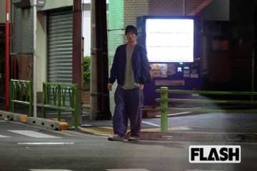 【衝撃不倫報道】田中圭、永野芽郁との密会わずか数カ月前に見せた超人気 “清楚派” 女優との “千鳥足” 酔っ払い姿