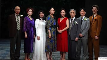 江口のりこ,那須凜,三浦透子,段田安則,秋山菜津子etc.豪華キャスト競演パルコ・プロデュース2025『星の降る時』開幕