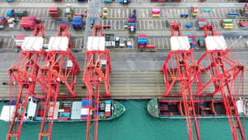 中国から加州主要港へ向かう貨物船がゼロに、コロナ以来の事態　米当局者