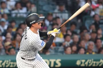 【阪神】森下翔太が攻守で躍動！先制打＆補殺で村上を援護　チームは貯金を５で首位キープ