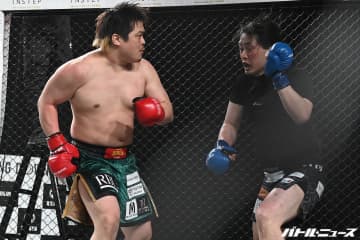 「あの時のBREAKING DOWNのギラギラを」新幹線で足をターボライターで炙ろうとした男を3年ぶりに鉄拳制裁！