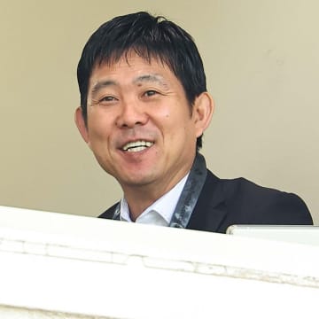 長友佑都はなぜ日本代表に選ばれ続ける？　森保監督が明かした“選考基準”と“ベテランの必要性”