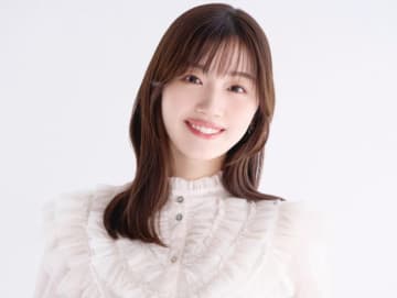 日向坂46卒業の佐々木美玲、ハイトーンカラーにイメチェン　「似合ってる」「綺麗なお姉さん」と反響
