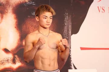 ボクシング世界戦興行で異例会見　相手が減量中で不在「心のブレは…」 たった一人の吉良大弥吐露