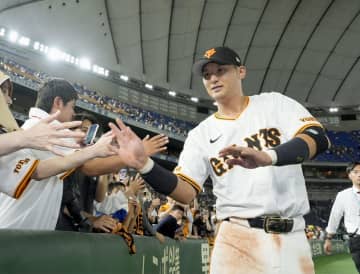 巨人・吉川、3番の打順で安打！谷繁氏「4番から解放されて…」