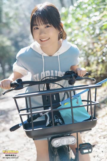 【グラビア】「ミスマガのアソビバ！」尾茂井奏良さんが釣りに挑戦！ ヤンマガWebのグラビア一挙公開
