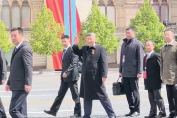 習主席、ロシア公式訪問を終えて帰途に