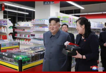 「こんなものいらない」金正恩の産地偽装、国民に通じず