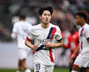 「わずか48億円」「掘り出し物だ」強豪アーセナルが日本代表と韓国代表のアタッカーの“二枚獲り”を画策！「積極的に獲得を模索」