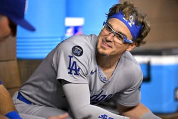 「オモロすぎるだろ！」本塁打のキケが大谷翔平に浴びせられた“ドＳな種シャワー”が話題！９回表の劇的場面できっちり仕返し！