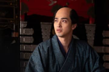 『べらぼう』第18回　“蔦重”横浜流星、長屋で“捨吉”と名乗る男と運命的な出会いを果たす