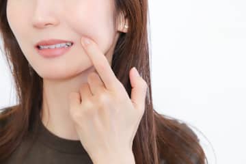 歯科治療の際に「セラミックの差し歯」を勧められました。かなり高額だったのですが、「医療費控除」は受けられますか？