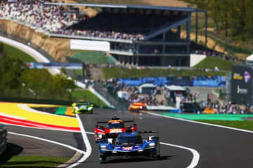 オー・ルージュでフェラーリを抜いたマコウィッキ、3位に「悔いなし」アルピーヌが連続表彰台