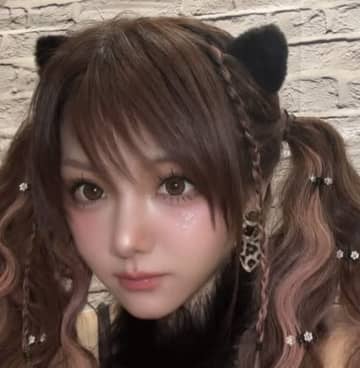 「ウエスト細く見えんっ？！」元モー娘。田中れいな、まるで人形みたいなプロポーションにファン驚愕「めっちゃ可愛い」