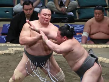 【夏場所】朝乃山が白星発進　幕下全勝Ｖでの関取復帰へ「意識がないと言ったらウソになる」
