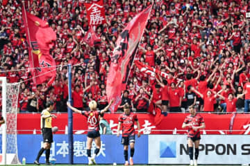 鹿島が怒涛の6連勝！　鬼木監督の古巣に逆転勝利…川崎Fは反撃実らずリーグ6戦未勝利に