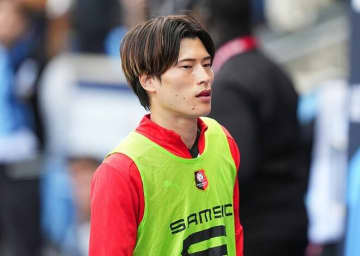 「移籍は完全に間違い」「W杯に選ばれない」４戦ぶりベンチ入りもまた出番なし…苦境の日本人“元エース”に海外辛辣　古巣への電撃復帰に現実味「可能性は劇的に増した」
