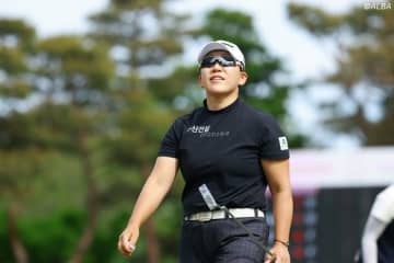 申ジエが藤田さいきとのプレーオフを制し優勝　通算29勝目で永久シードに王手