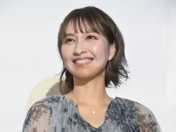 「遺伝子おそるべし」元“歌のお姉さん”、母への感謝つづる→そっくりすぎてネット驚き