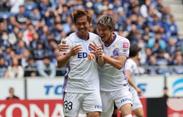 広島が数的有利の戦いを制し3連勝！ G大阪は4連勝目指す中で善戦も早い時間の退場が響く…【明治安田J1第16節】