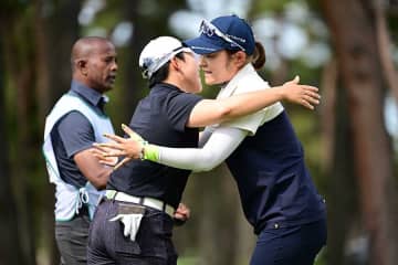 救急搬送の藤田さいきに「勝ちたい気持ちは本当に分かる」　PO勝利した申ジエが真っ先に心配「体調が悪い中で…」