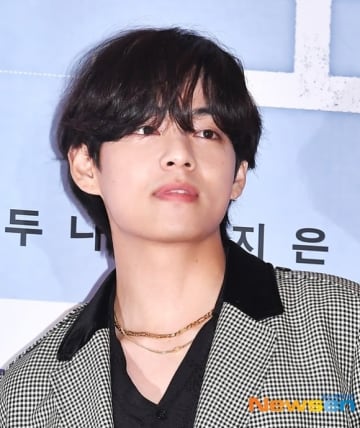 “入隊中”BTSのV、世界で最も影響力のあるインフルエンサーに！爆発的な人気