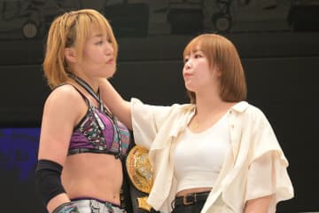 【スターダム】Ｓａｒｅｅｅ　後楽園に電撃登場するも先に英国でのＶ１戦決まり怒「約束ひとつ守れねえチャンピオンなのかよ」