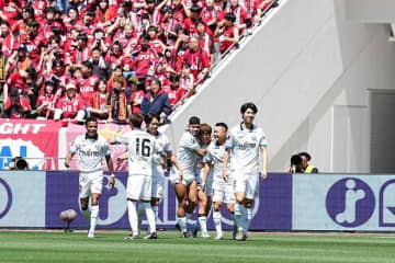 鹿島・鬼木達監督との初対戦で川崎は悔しき逆転負け。かつての師との一戦に選手たちの反応は？