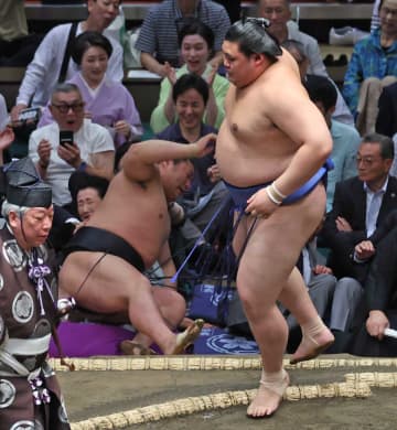 【夏場所】大の里が綱昇進へ白星発進　高田川親方は「気迫も相撲内容も言うことない」と合格点