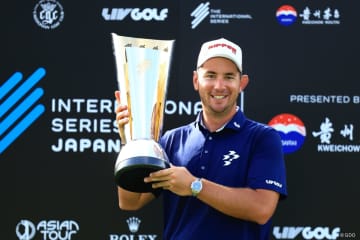 ハーバートが高額大会を制す 杉浦悠太は5打差2位