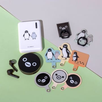 【3COINS×Suicaのペンギン】バッグやモバイル雑貨も全部かわいい！限定コラボの中身を紹介♪
