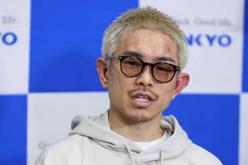 敗れた井岡一翔が会見で涙を告白「1回1回、全身全霊。やりきった」　去就に言及「引退かなという気持ちは…」