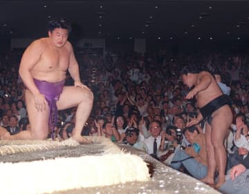 ＜あのころ＞貴花田、千代の富士破る　34年前の5月12日