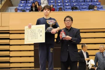 ＜レスリング＞【写真集】2025年沼尻杯全国中学生選手権／個人賞・表彰式