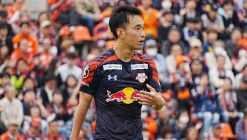 RB大宮アルディージャMF、ボランチで攻守に躍動！昨季の経験を糧に首位追撃へ