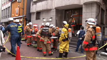「男が女性にスプレーかけて逃げた」ホテルで“催涙スプレー”吹きかけ女性の携帯電話など所持品奪い男が逃走　警視庁