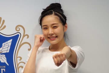 「タイミングを間違えました」　大物格闘家と結婚の元ラウンドガール、人生初潮干狩りでまさかの結果に