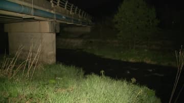 誤って川に転落か…4歳男児が死亡　父・6歳兄と「ベベルイ川」で魚釣り中に姿見えなくなり近くの池で発見　北海道・上富良野町