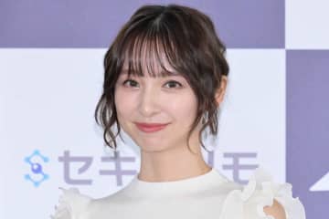 元AKB48がサッカーの聖地に出没　“神様”とも遭遇に反響「ラッキーでしたね」「可愛い！」