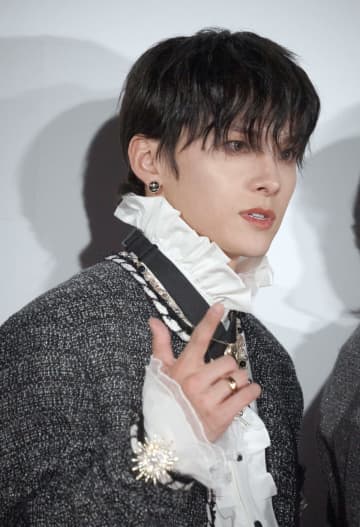 【KCON】JO1・川西拓実、黒髪カムバックで“素の美しさ”際立つ　報道陣にも宣言「テッペン獲るぞ！」