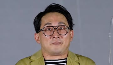 シソンヌじろう、青森・弘前で食べた人気店のカレーを投稿「ボリューム凄い」「お肉ゴロゴロ」とファン